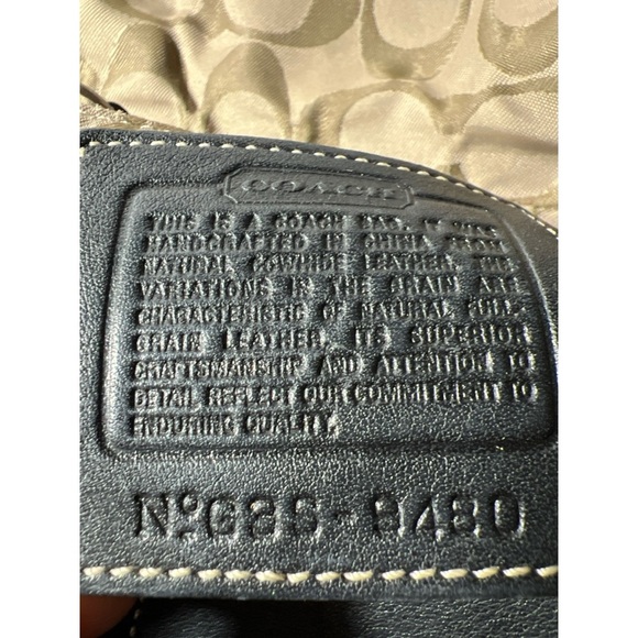 Black Leather Shoulder Bag - Picture 10 of 10